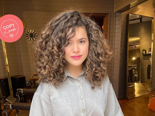 7 Looks de festa de Maisa para inspirar: versatilidade artística e no armário!