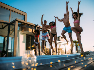 Buddymoon: uma lua de mel diferente com os amigos