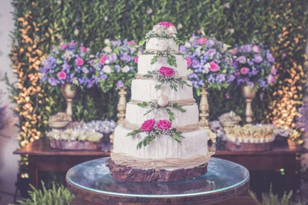 Tendências de bolo de casamento 2024: em qual delas apostar?