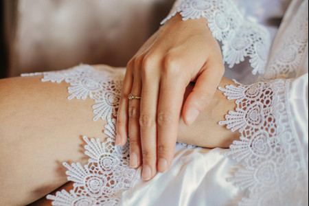 Robe de noiva: protagonistas impecáveis desde a preparação 