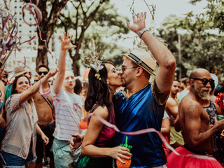 Bloco do amor! Dicas para pular o carnaval em casal