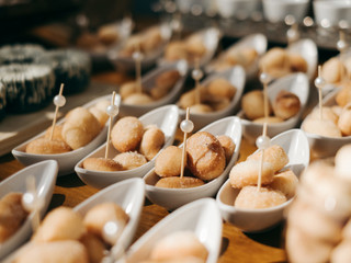 Sobrou comida do casamento? 6 dicas para aproveitar tudo sem desperdício!