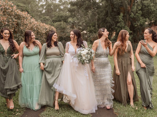90 Sapatos para as madrinhas de casamento: sandálias, mules, rasteirinhas e mais!