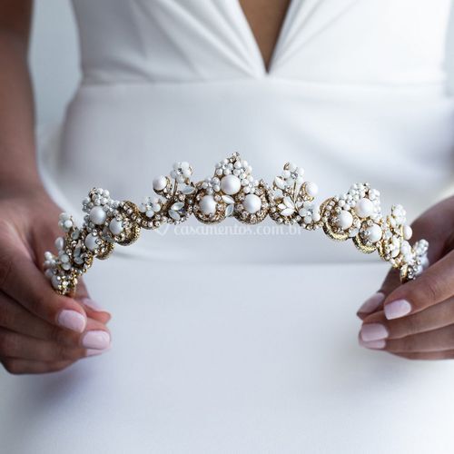 WHISTLEDOWN CROWN, Maria Elena Headpieces