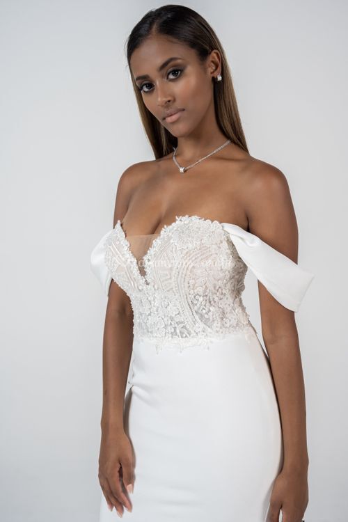 ZB8339, Zavana Bridal