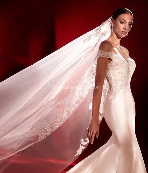 DOVE, Atelier Pronovias