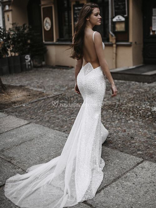 Jay, Galia Lahav