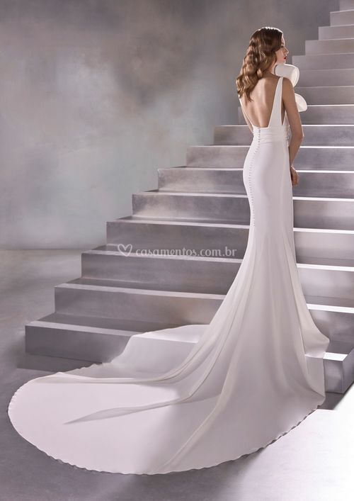 ORBIT, Atelier Pronovias