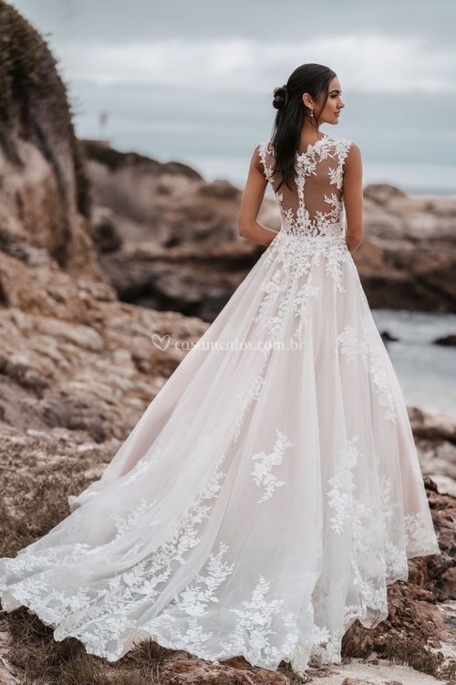 9912, Allure Bridals