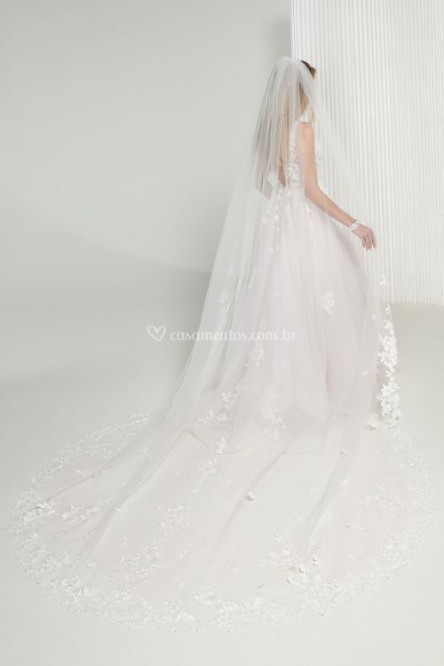 Katharine-Veil, Justin Alexander Signature