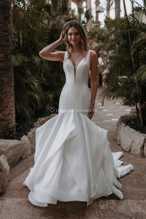 E251, Allure Bridals