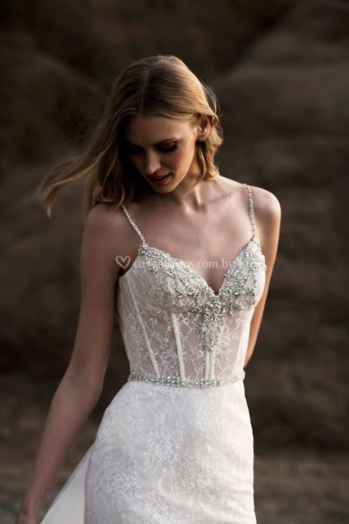 E252, Allure Bridals