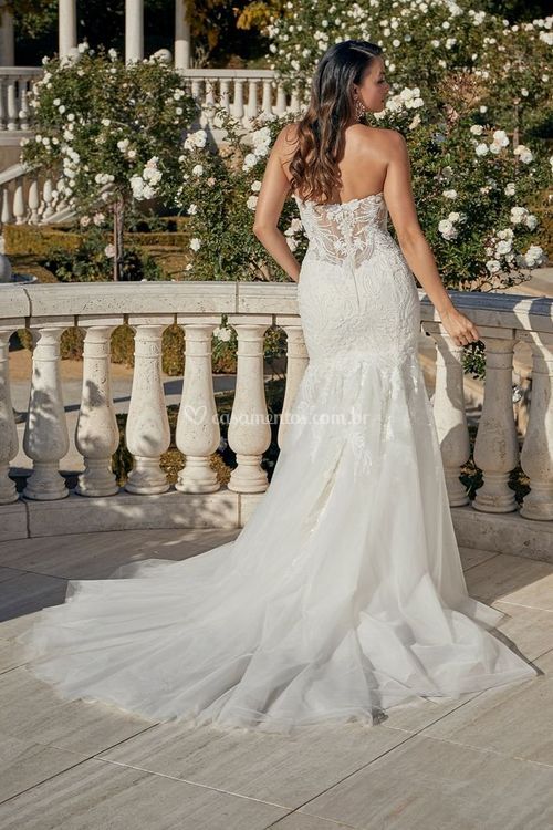 LEANNA, Casablanca Bridal