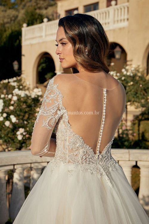 ELLEN, Casablanca Bridal