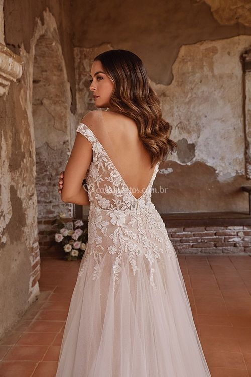 LENA, Casablanca Bridal