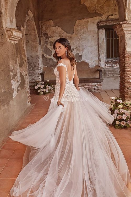 LENA, Casablanca Bridal