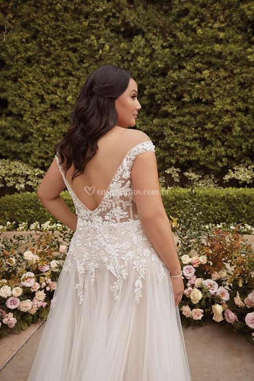 LENA, Casablanca Bridal