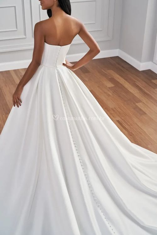 mt1404, Mon Cheri Bridals