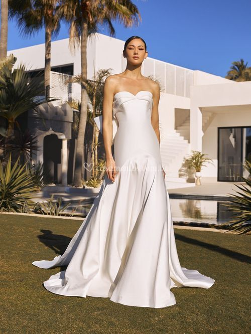 anita, Pronovias