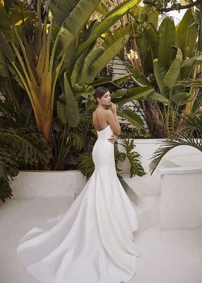 GIANNA, Casablanca Bridal