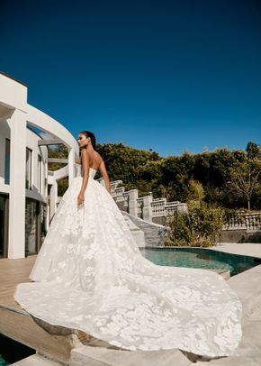 Renee, Galia Lahav