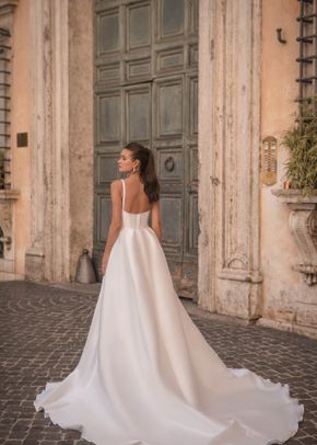 23-112, Berta Bridal