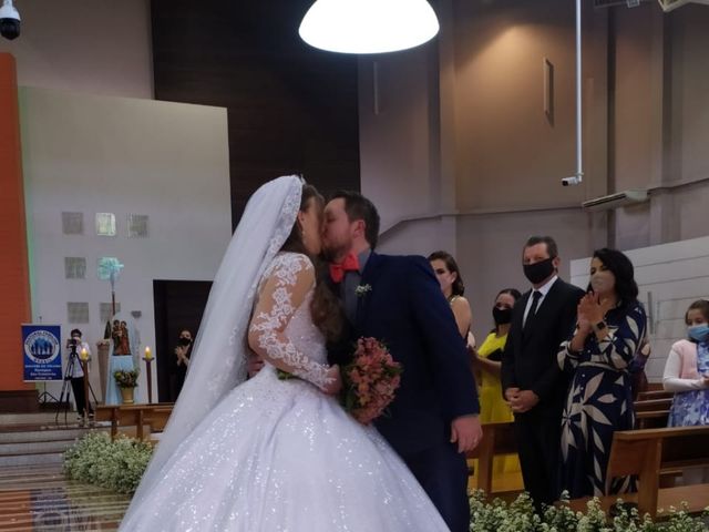 O casamento de Ivan e Luciana em Toledo, Paraná 4