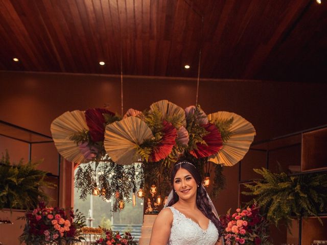 O casamento de Junior  e Thays  em Campo Magro, Paraná 3