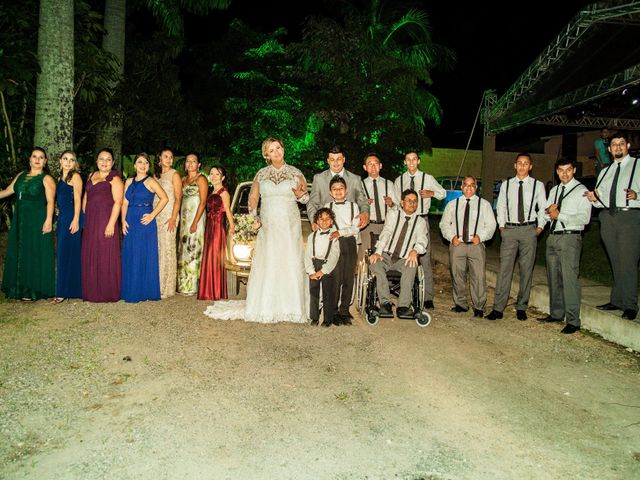 O casamento de Odirlei e Daniele em Caraguatatuba, São Paulo Estado 25