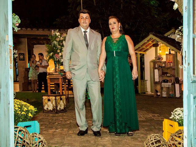 O casamento de Odirlei e Daniele em Caraguatatuba, São Paulo Estado 51