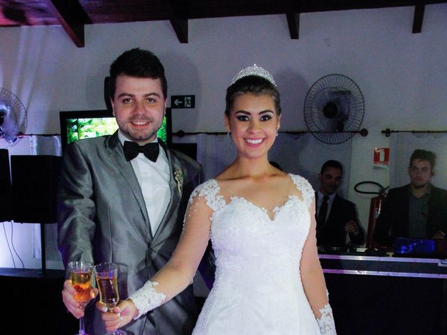 O casamento de Cristina  e Marlon  em Apucarana, Paraná 14