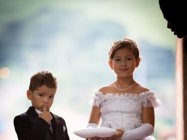 O casamento de Lucas e Fran em Tejupá, São Paulo Estado 20