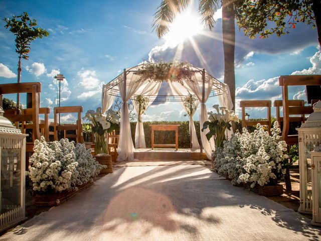 O casamento de Rosângela e Augusto em Brasília, Distrito Federal 27