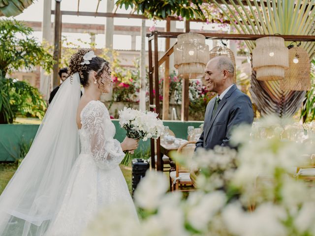 O casamento de Lucas e Arely em Igarassu, Pernambuco 13