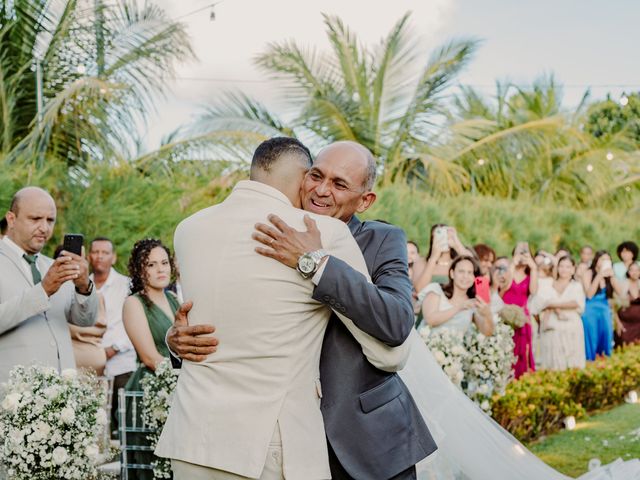 O casamento de Lucas e Arely em Igarassu, Pernambuco 31