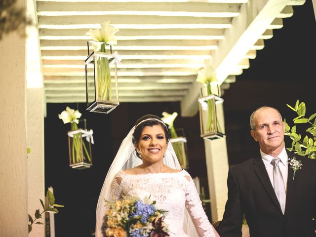 O casamento de Raphael e Carla em Aracaju, Sergipe 24