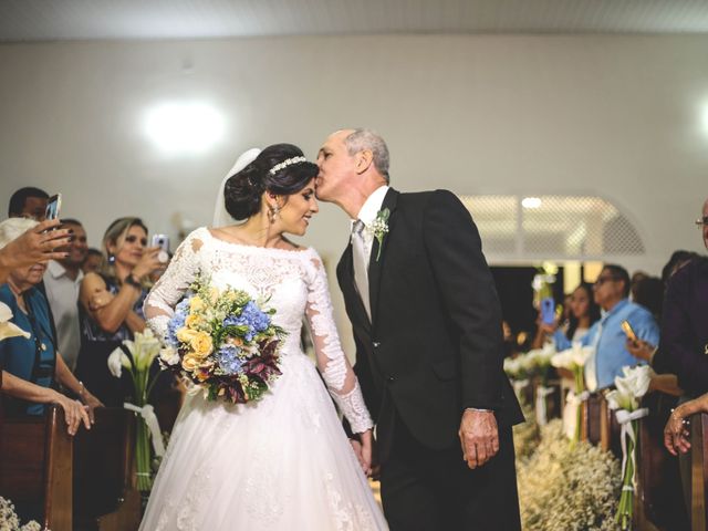 O casamento de Raphael e Carla em Aracaju, Sergipe 25