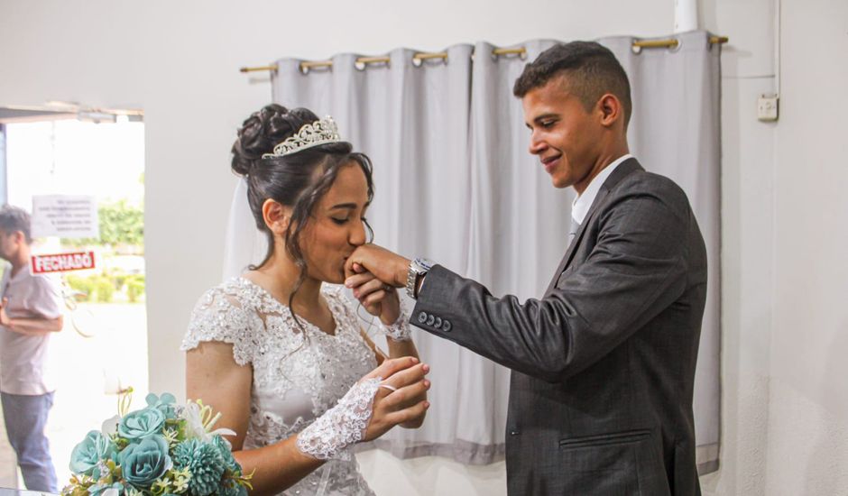 O casamento de Ujanderson Vieira da Silva  e Emilli Raiane da Silva Moraes Vieira  em Aripuanã, Mato Grosso