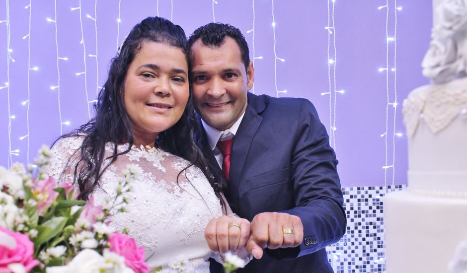 O casamento de Adilson e Liozana em Carapicuíba, São Paulo Estado