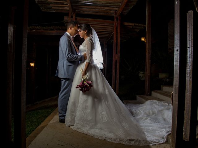 O casamento de Vinicius e Mayara em Cotia, São Paulo Estado 17