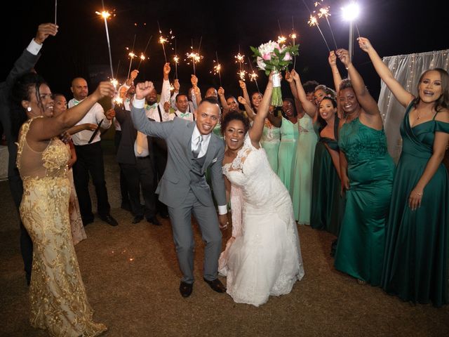 O casamento de Diego e Gleica em Esmeraldas, Minas Gerais 10
