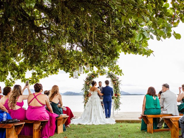 O casamento de Ian e Naara em São Francisco do Sul, Santa Catarina 62