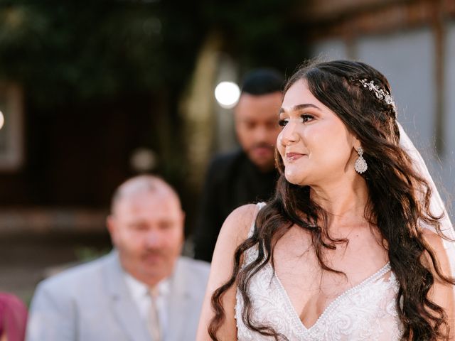 O casamento de Yuri Santos e Larissa Santos em Cabo Frio, Rio de Janeiro 27
