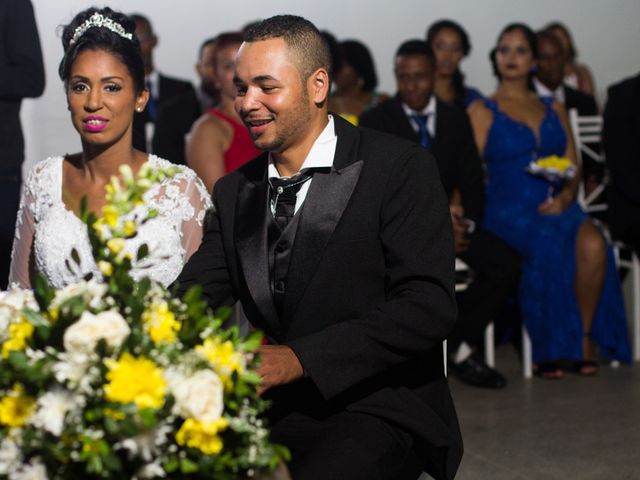 O casamento de Wallas e Erica em Candeias, Bahia 6