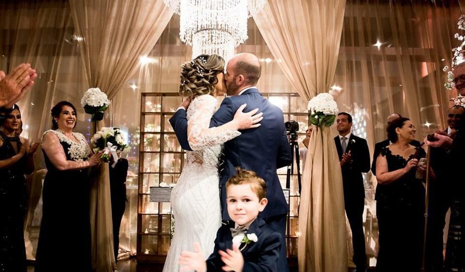 O casamento de Victor e Andressa em São Paulo
