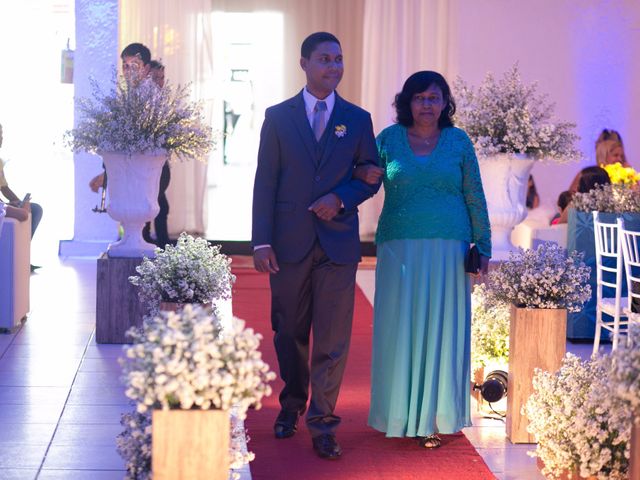 O casamento de Clayton e Elvia Carla em Recife, Pernambuco 9