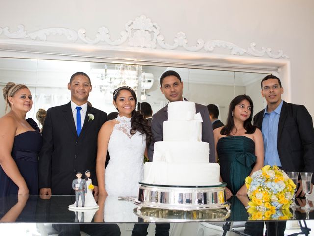 O casamento de Clayton e Elvia Carla em Recife, Pernambuco 17