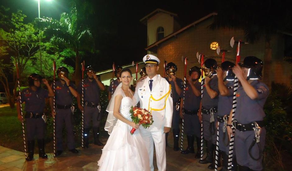 O casamento de Alberto e Tatiana em Praia Grande, São Paulo Estado