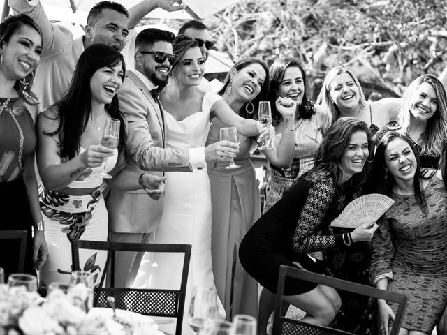 O casamento de Waldiney e Barbara em Belo Horizonte, Minas Gerais 164