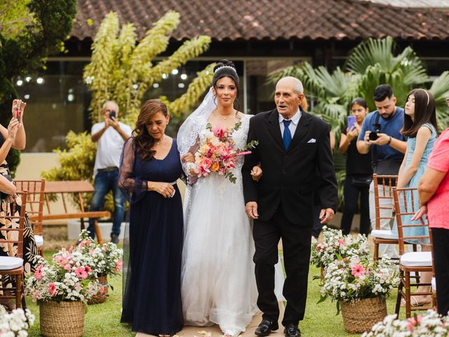 O casamento de André e Maíra em Caraguatatuba, São Paulo Estado 38
